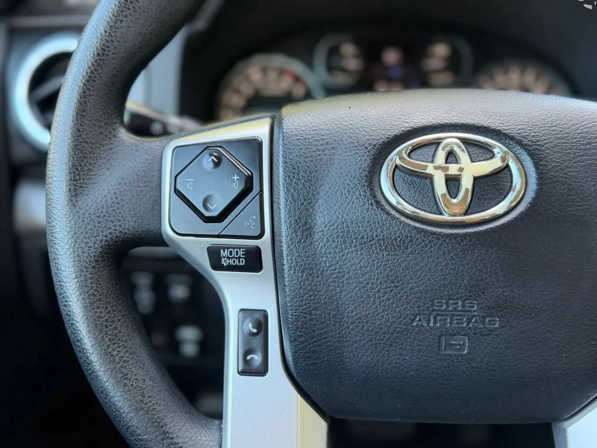 Used 2018 Toyota Tundra SR5 w/ SR5 Upgrade Package RWD image 26