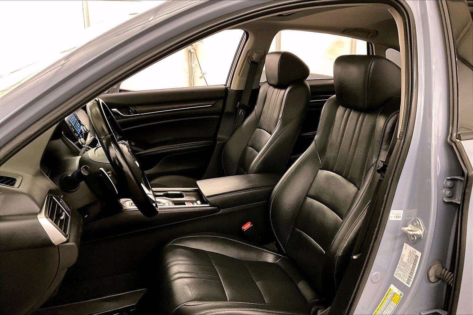 Used 2022 Honda Accord Touring image 24