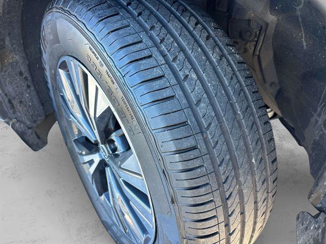 Used 2022 Nissan Rogue SV image 9