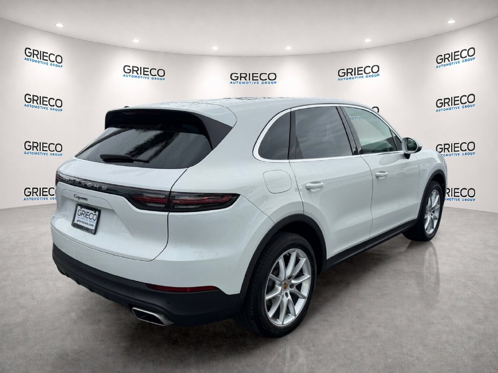 Used 2023 Porsche Cayenne w/ Premium Package AWD/4WD image 7