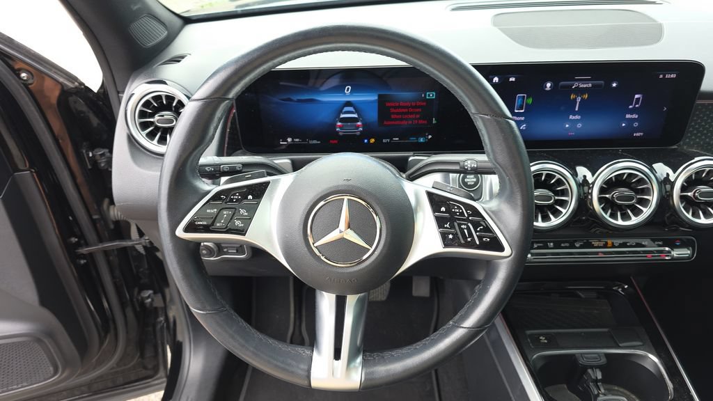 Used 2024 Mercedes-Benz GLB 250 image 16
