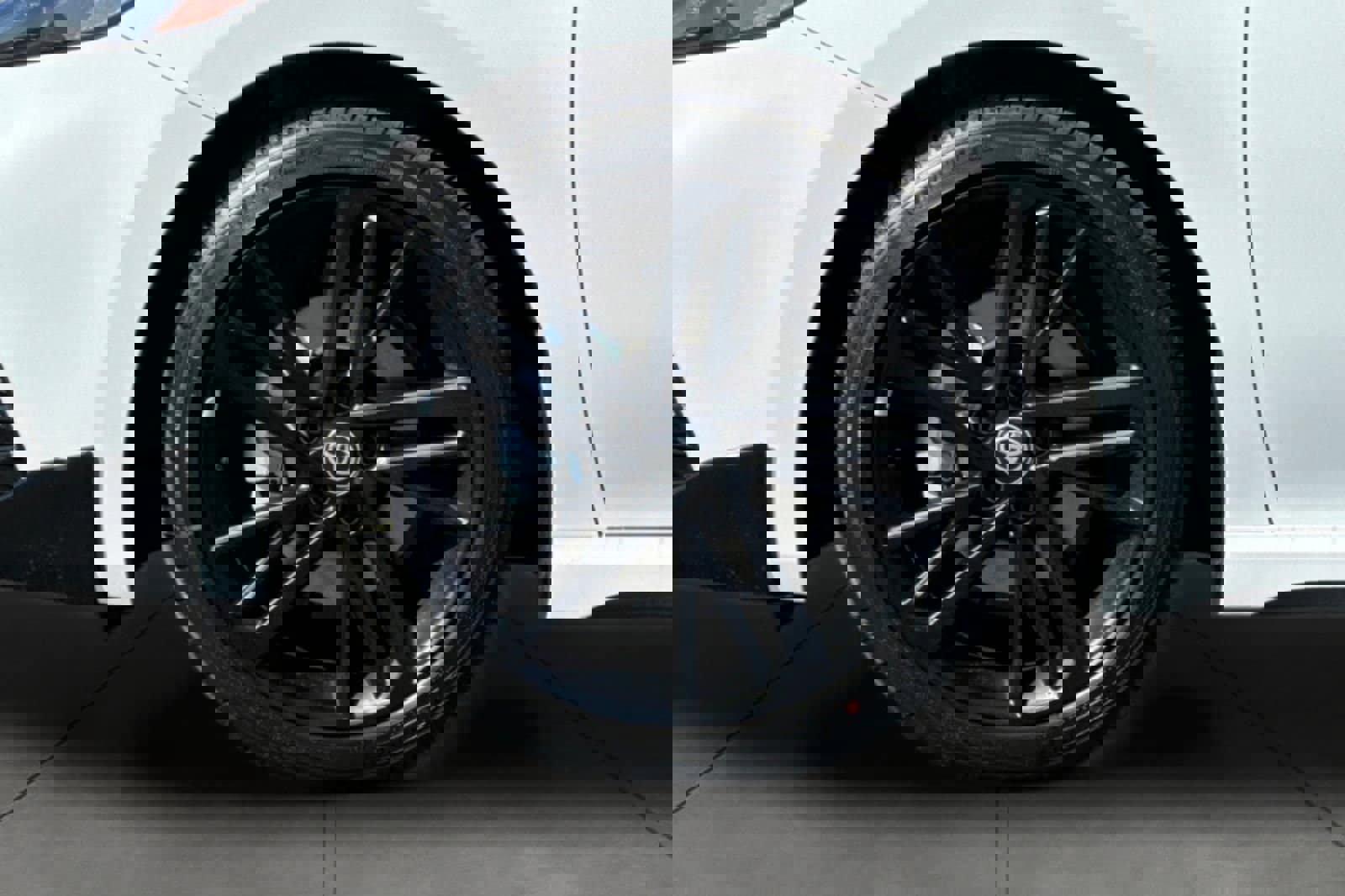 New 2026 Toyota Camry Hybrid image 30