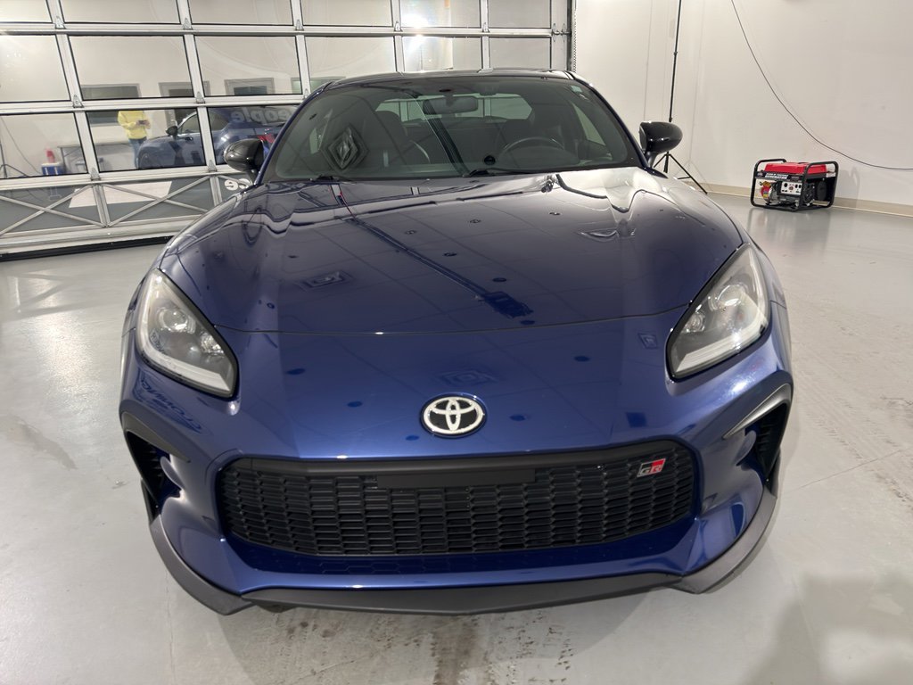 Used 2024 Toyota GR86 Premium image 3