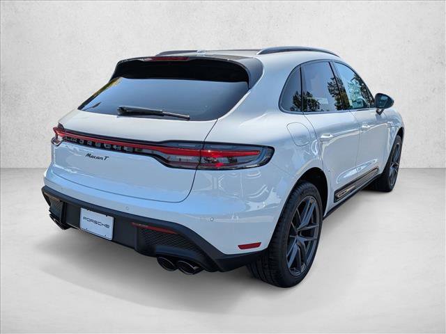 Certified 2025 Porsche Macan Turbo image 9
