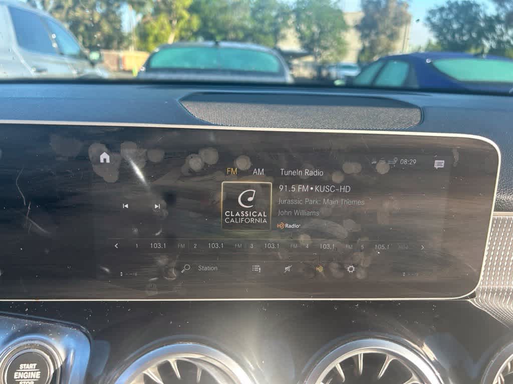 Used 2021 Mercedes-Benz GLB 250 image 11