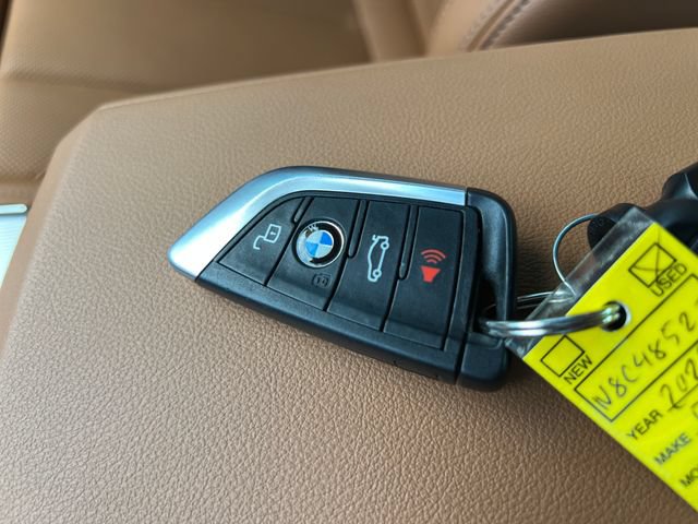 Used 2022 BMW 330i Sedan w/ Driving Assistance Package RWD image 30