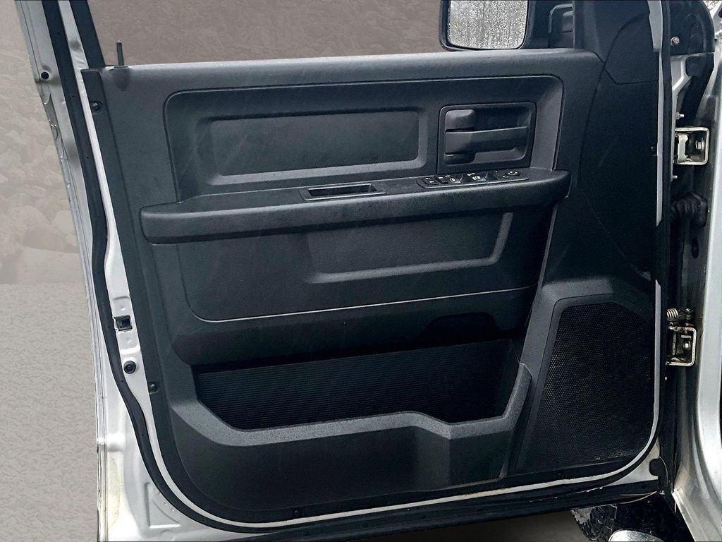 Used 2018 RAM 1500 Express w/ Express Value Package image 22