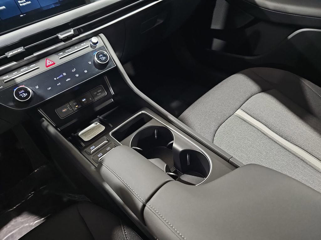 New 2026 Hyundai Sonata SEL FWD image 23