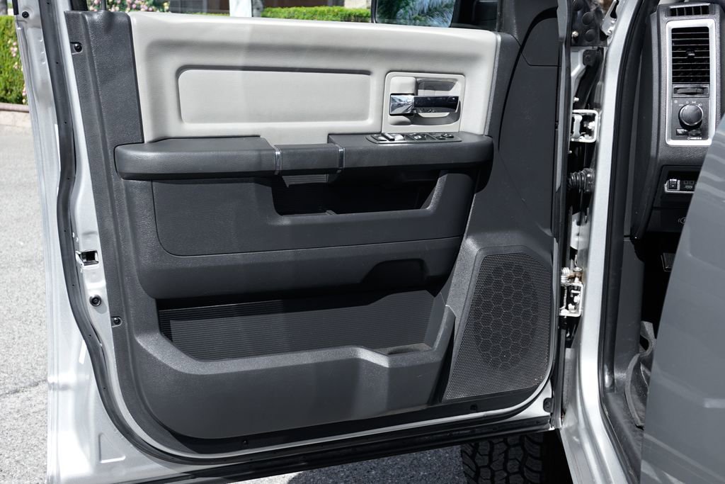 Used 2012 RAM 2500 SLT AWD/4WD image 16