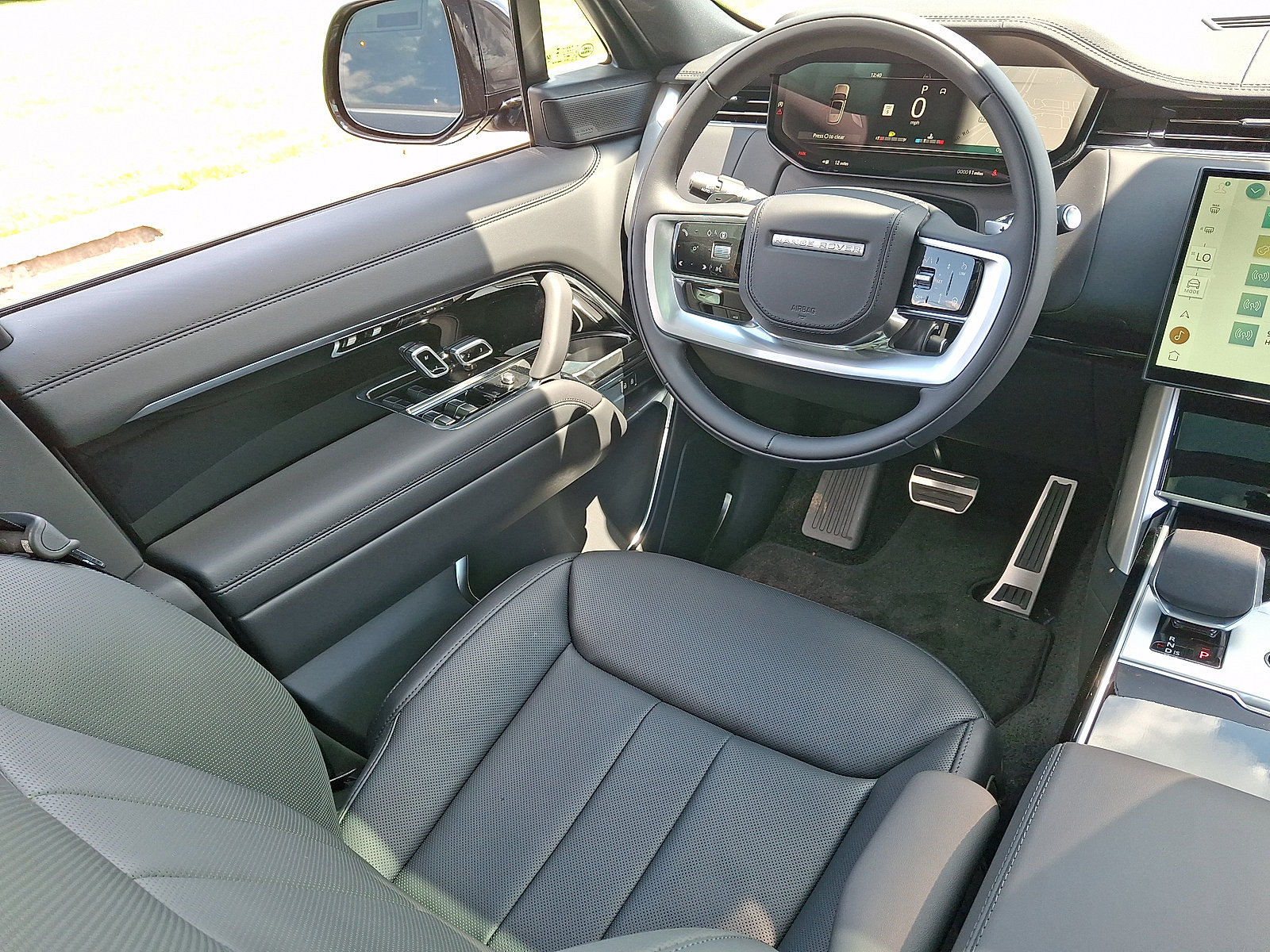 New 2026 Land Rover Range Rover SE AWD/4WD image 12