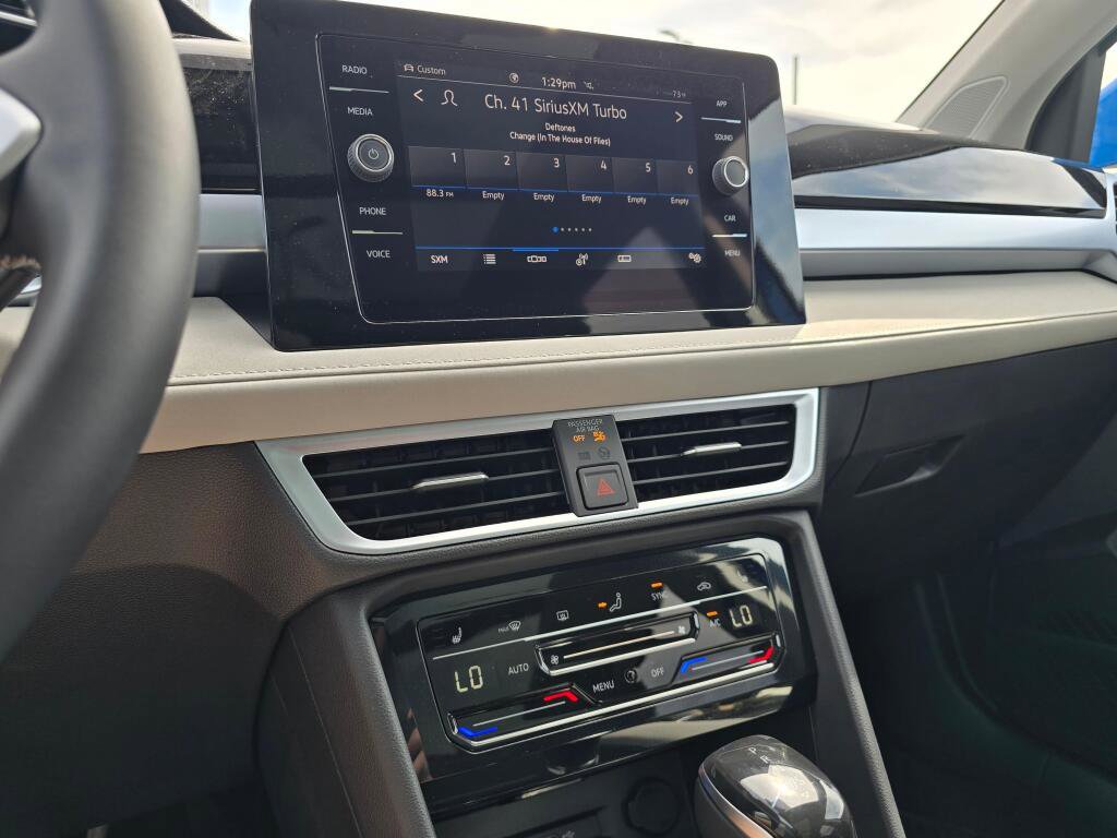 New 2026 Volkswagen Taos SE AWD/4WD image 27