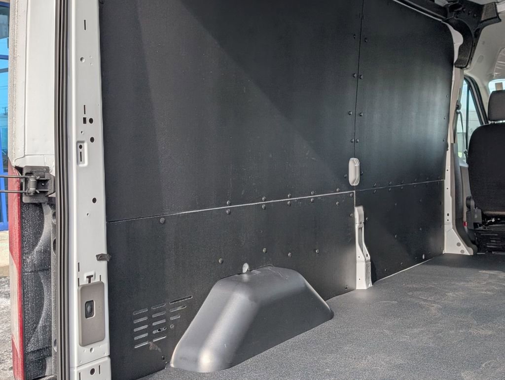 New 2026 Ford Transit 250 148 Medium Roof w/ Load Area Protection Package image 16