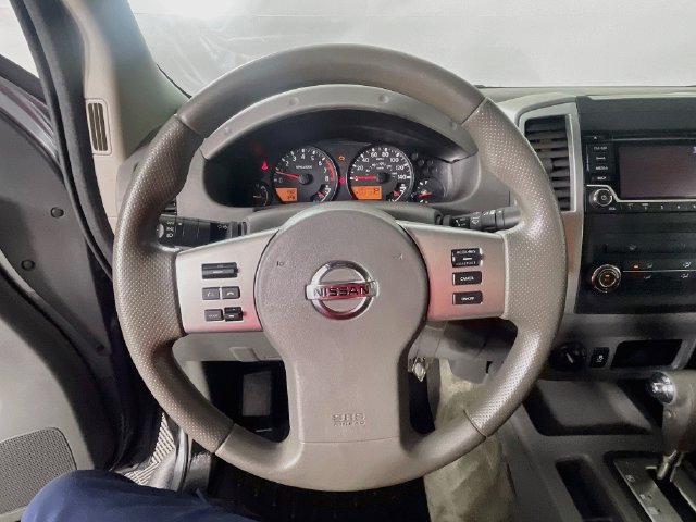 Used 2017 Nissan Frontier SV AWD/4WD image 12