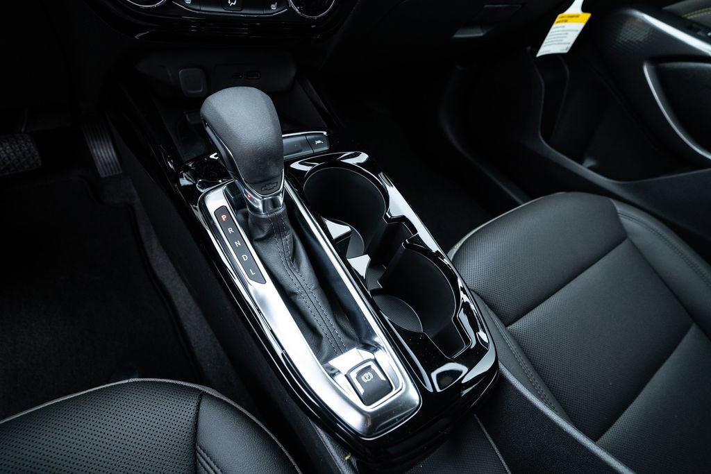 New 2026 Chevrolet Trax ACTIV w/ Sunroof Package image 24