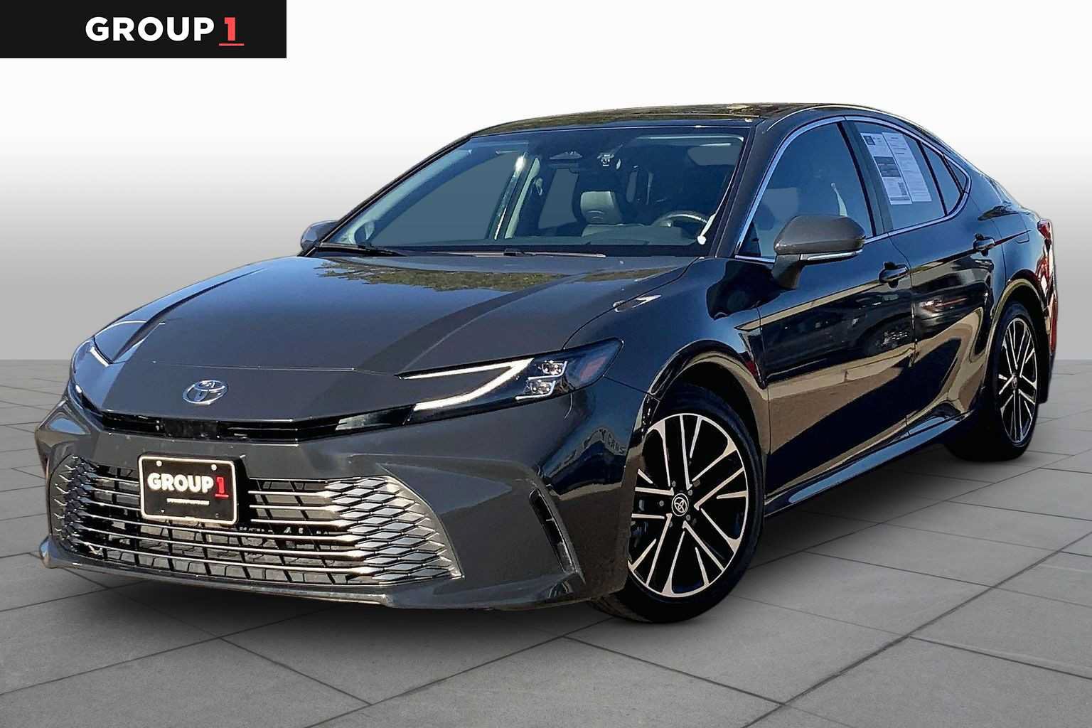 Used 2025 Toyota Camry XLE w/ Premium Package
