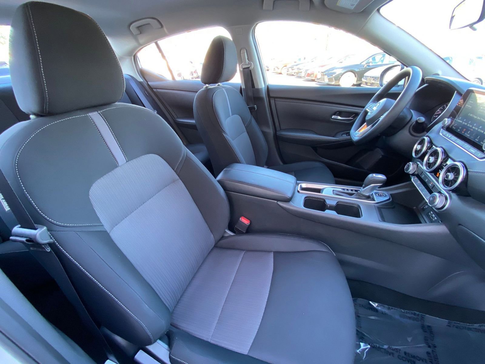 Used 2024 Nissan Sentra SV FWD image 34