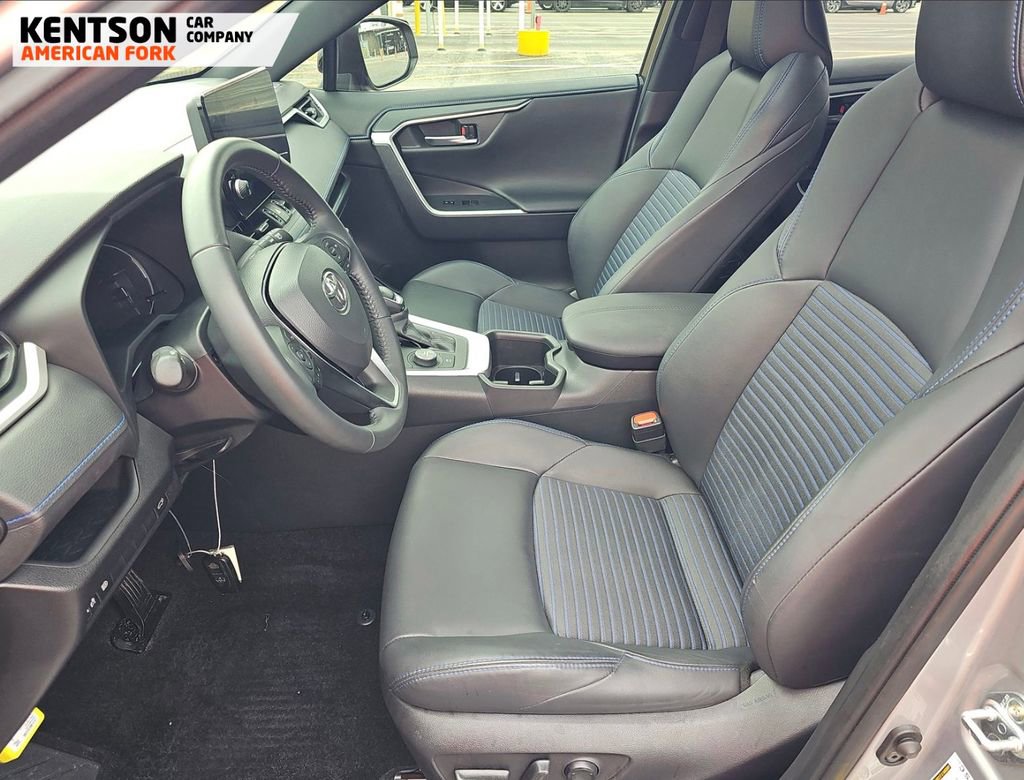 Used 2024 Toyota RAV4 XSE image 9