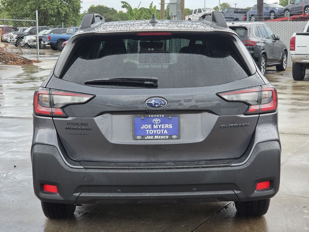 Used 2025 Subaru Outback Onyx Edition AWD/4WD image 8