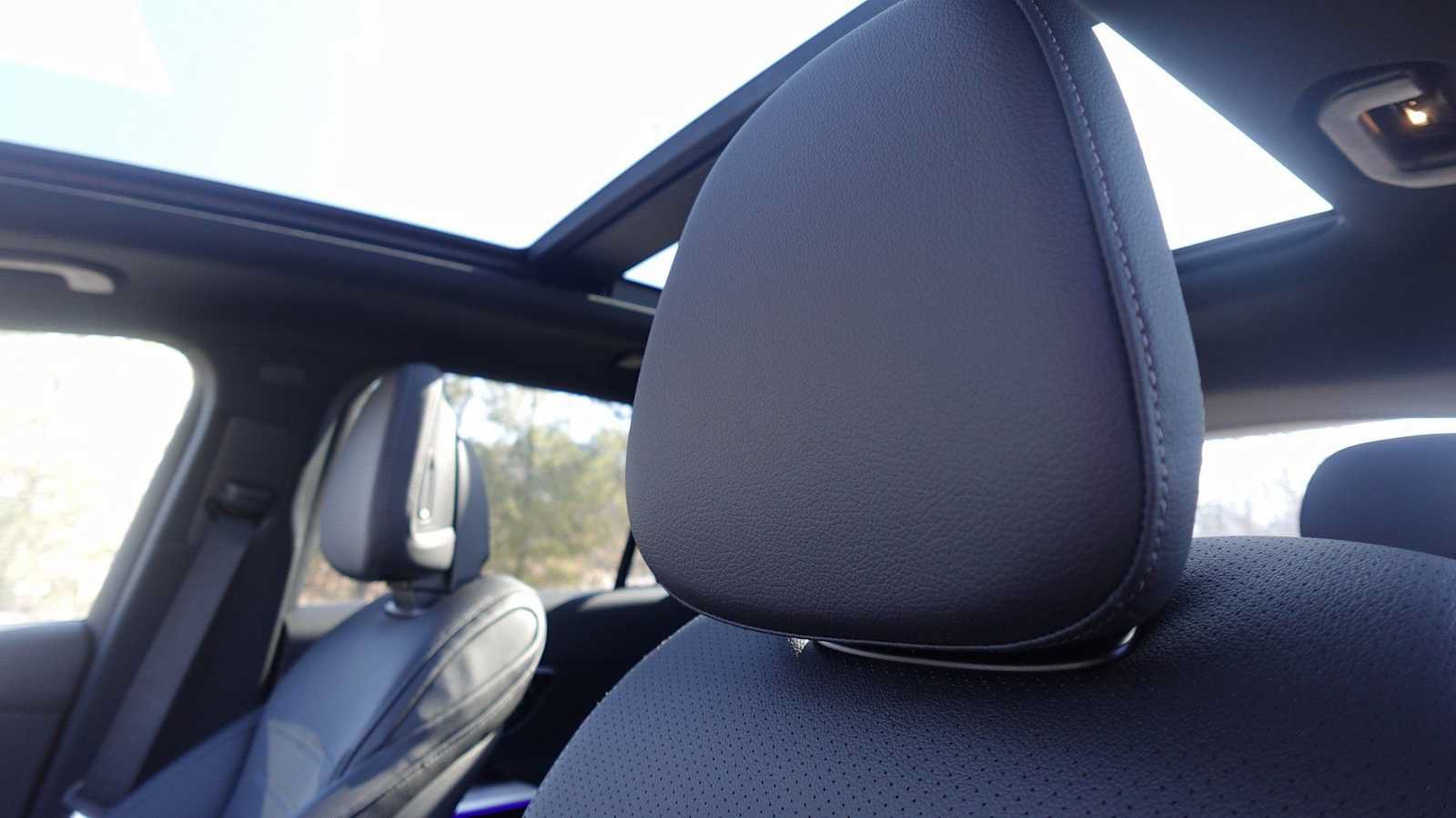 New 2026 Mercedes-Benz GLC 300 4MATIC image 33