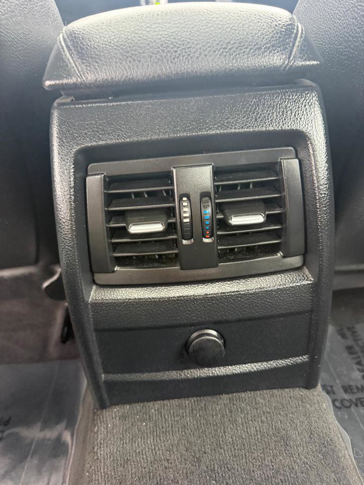 Used 2013 BMW 328i Sedan RWD image 29