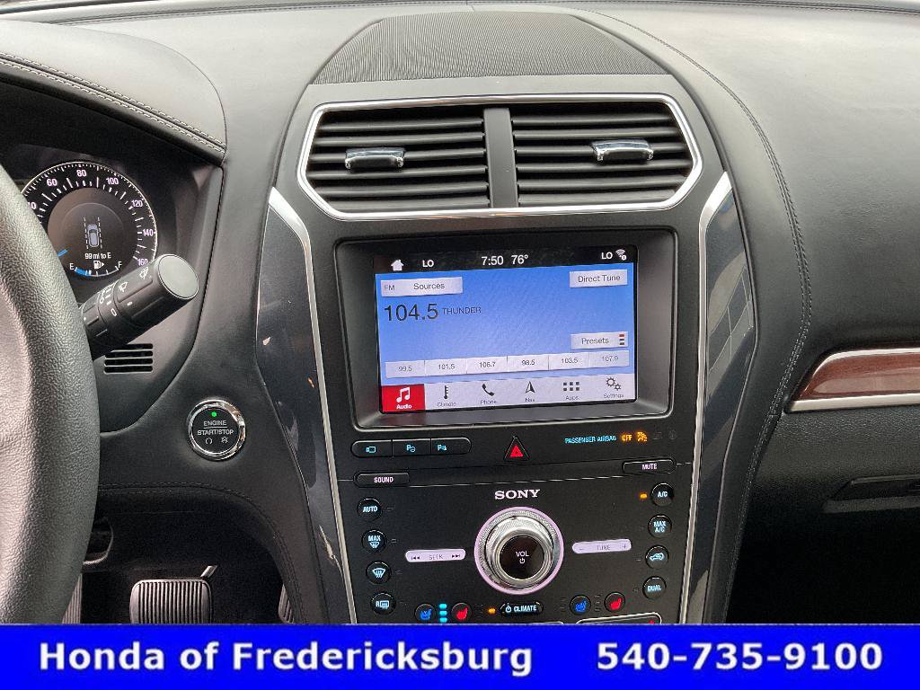 Used 2019 Ford Explorer Platinum AWD/4WD image 37