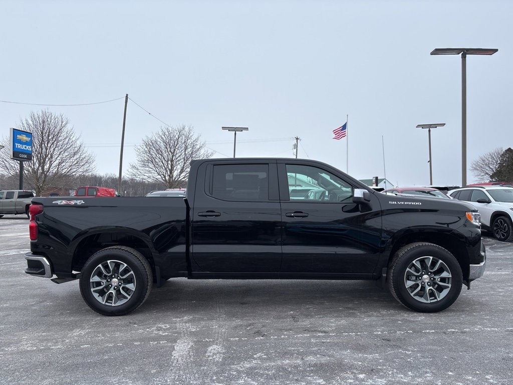 New 2026 Chevrolet Silverado 1500 LT image 3