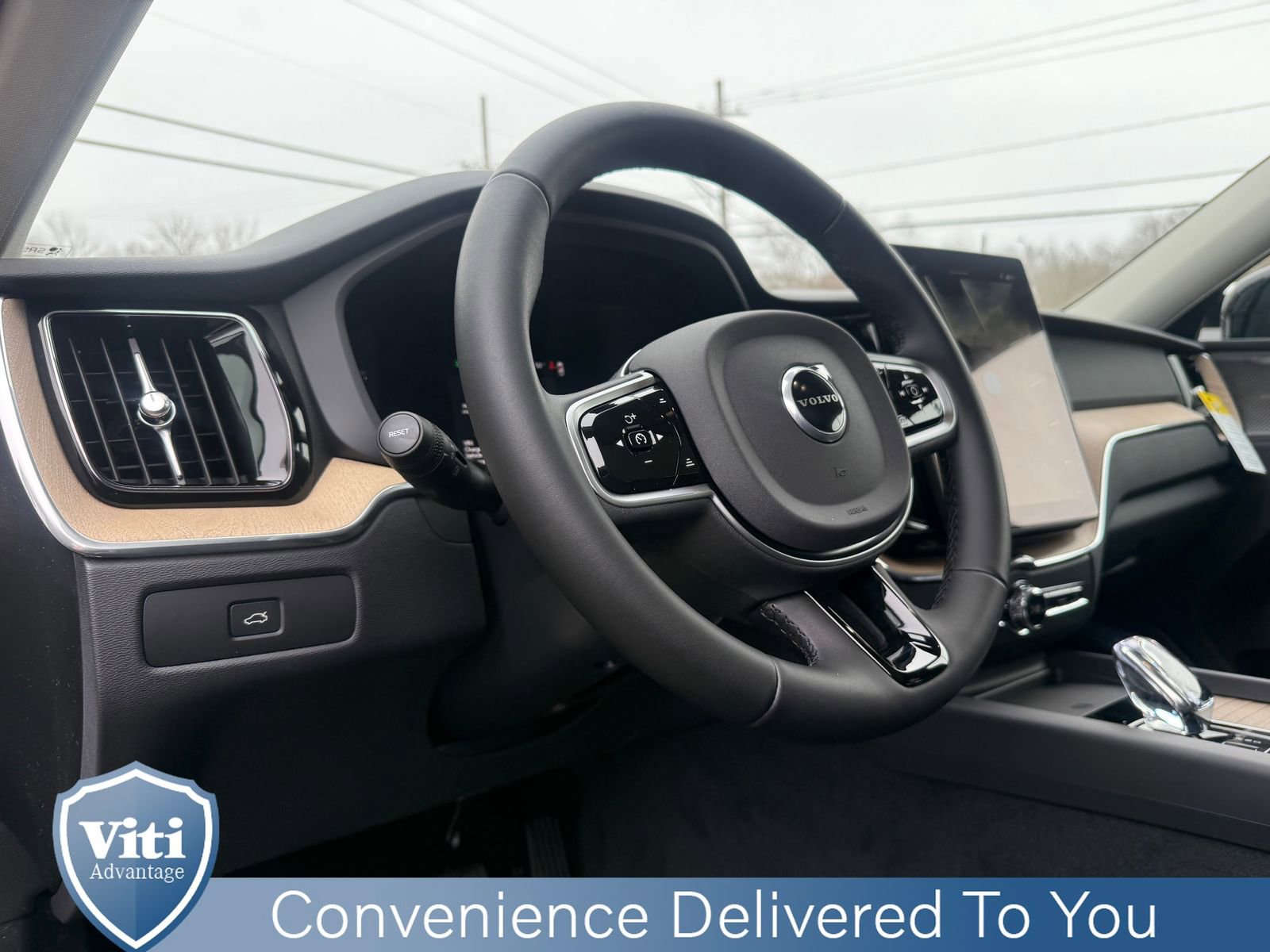 New 2026 Volvo XC60 B5 Plus w/ Protection Package Premier image 12