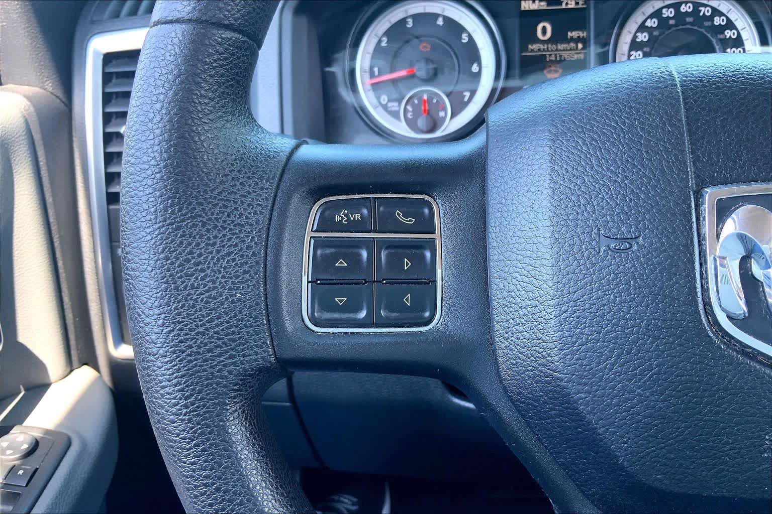 Used 2015 RAM 1500 Classic SLT RWD image 24
