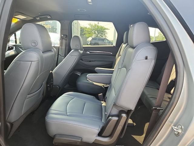 Certified 2023 Buick Enclave Essence AWD/4WD image 10