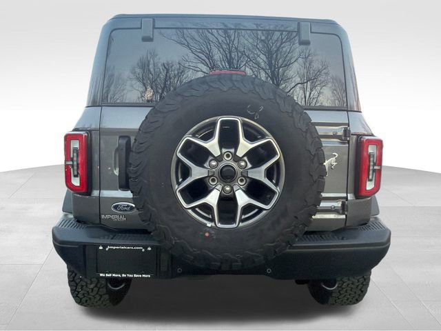 Used 2025 Ford Bronco Badlands image 11