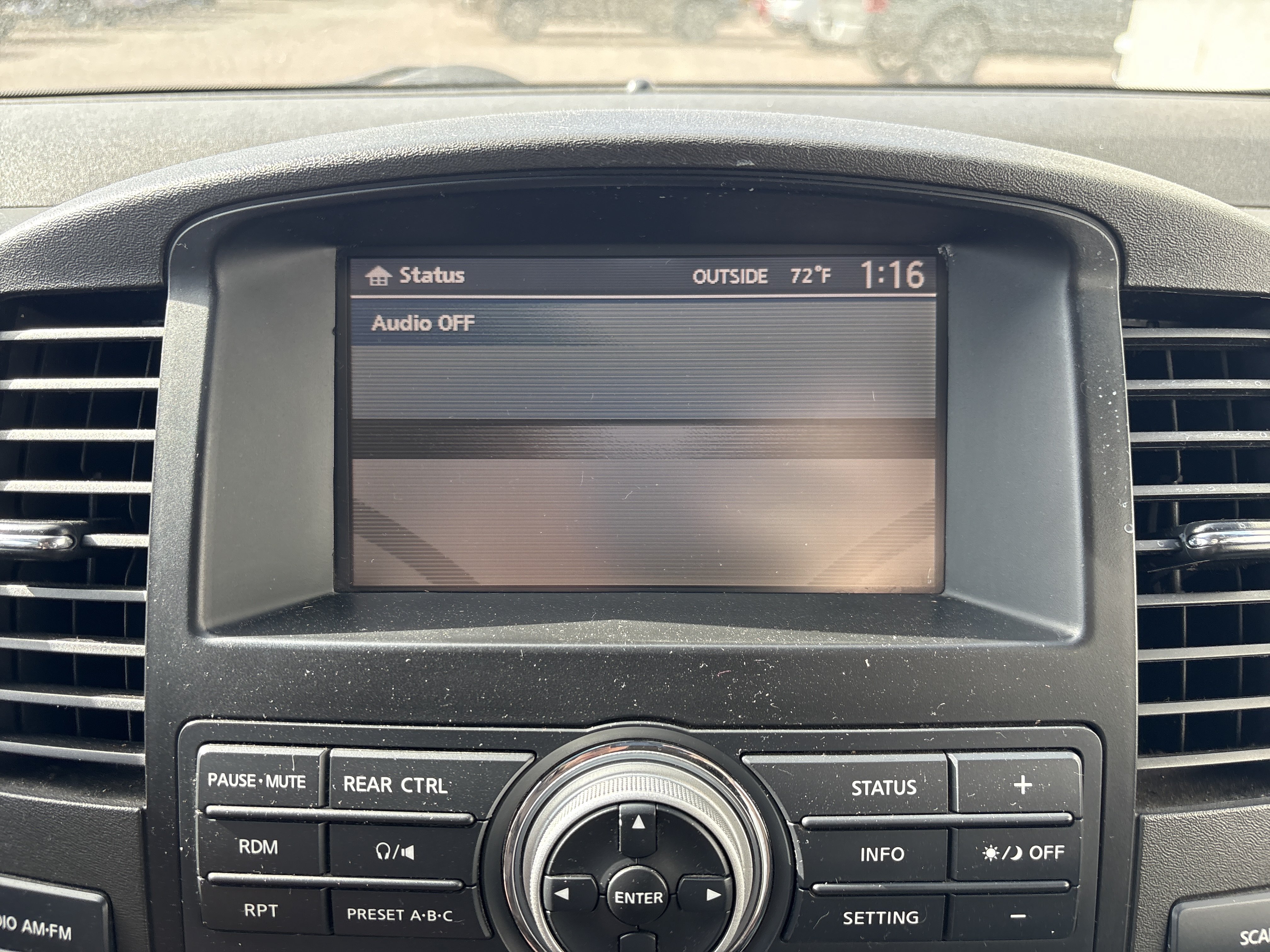 Used 2011 Nissan Pathfinder SV RWD image 16