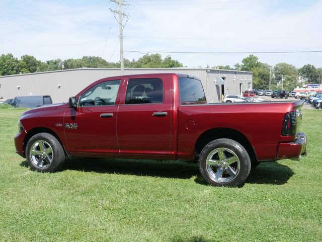 Used 2017 RAM 1500 Express AWD/4WD image 8
