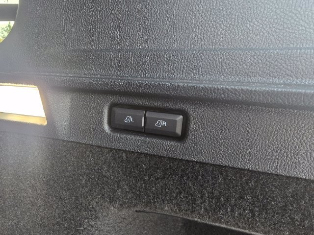 Used 2021 Lincoln Corsair Reserve AWD/4WD image 19