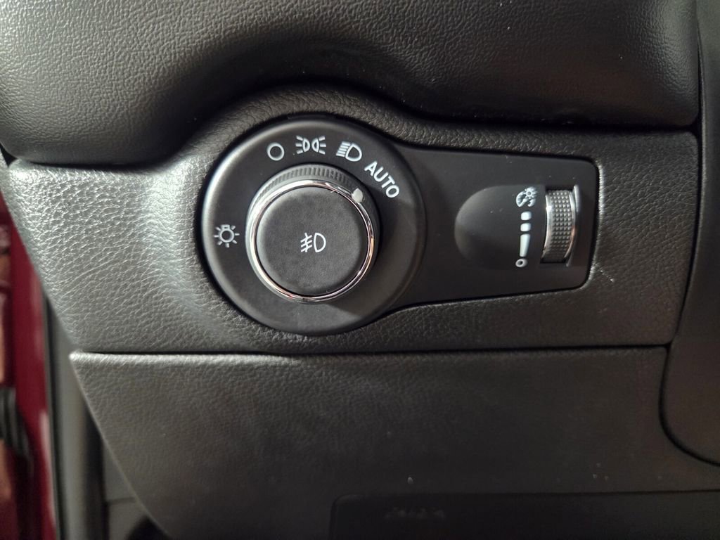 Certified 2023 Dodge Durango GT image 21