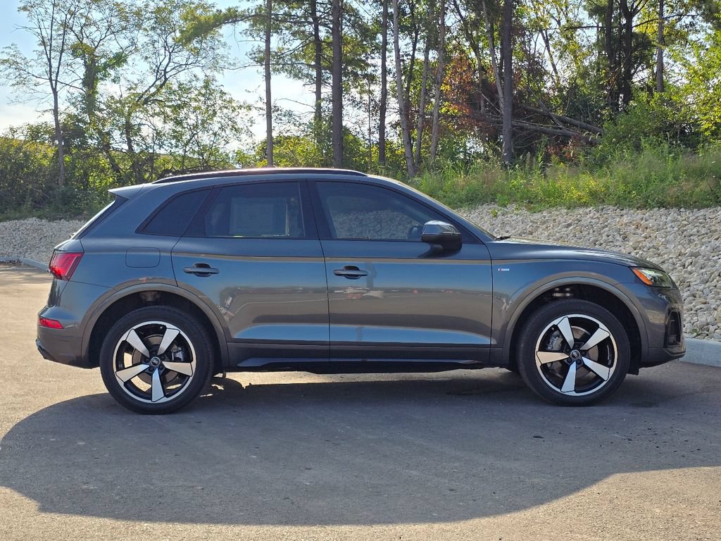 Certified 2023 Audi Q5 2.0T Premium Plus w/ Premium Plus Package AWD/4WD image 7