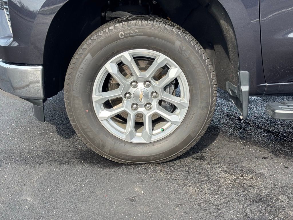 Used 2022 Chevrolet Silverado 1500 LT image 11