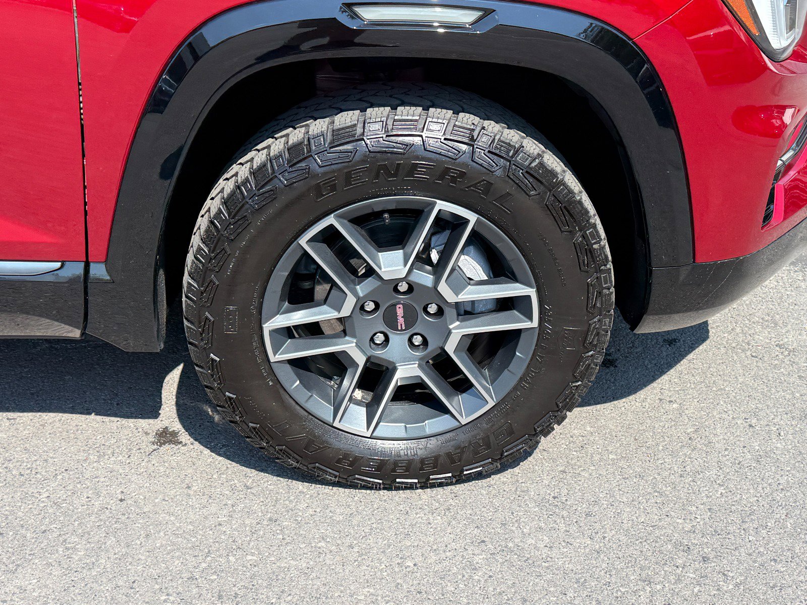 Used 2026 GMC Terrain AT4 AWD/4WD image 12