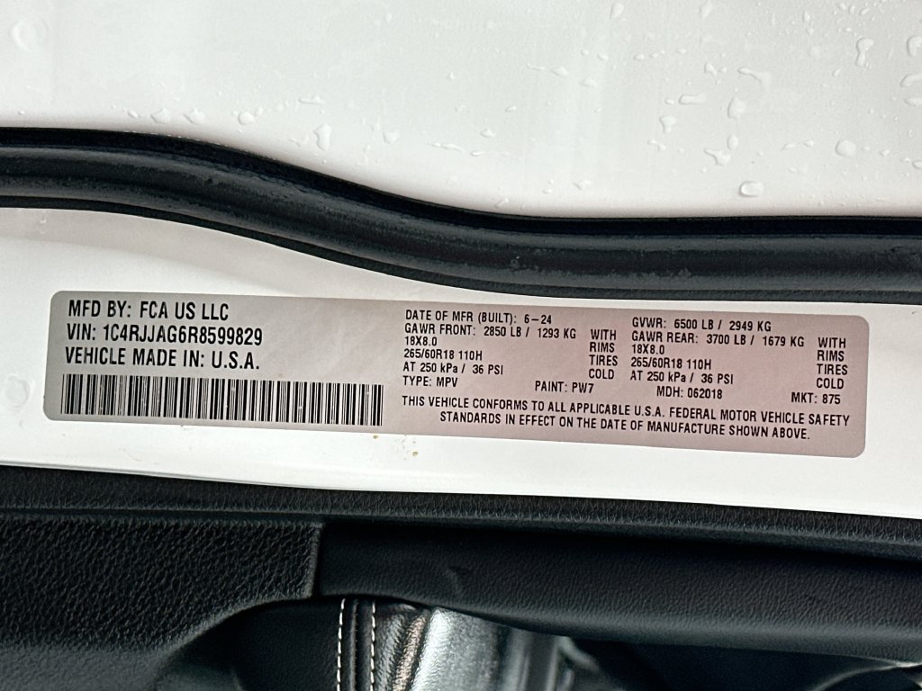 Used 2024 Jeep Grand Cherokee L Laredo RWD image 27