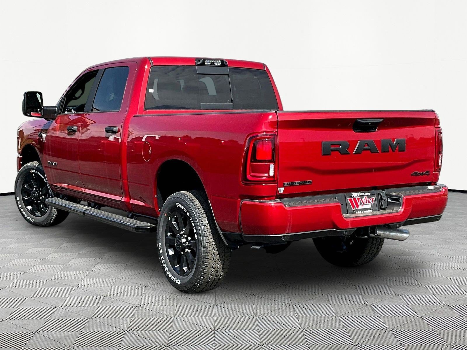 New 2026 RAM 2500 Big Horn AWD/4WD image 4