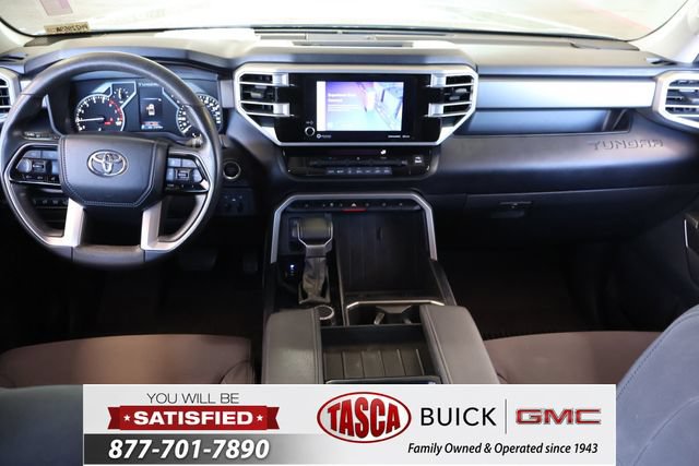 Used 2024 Toyota Tundra SR5 w/ SR5 Convenience Package AWD/4WD image 17