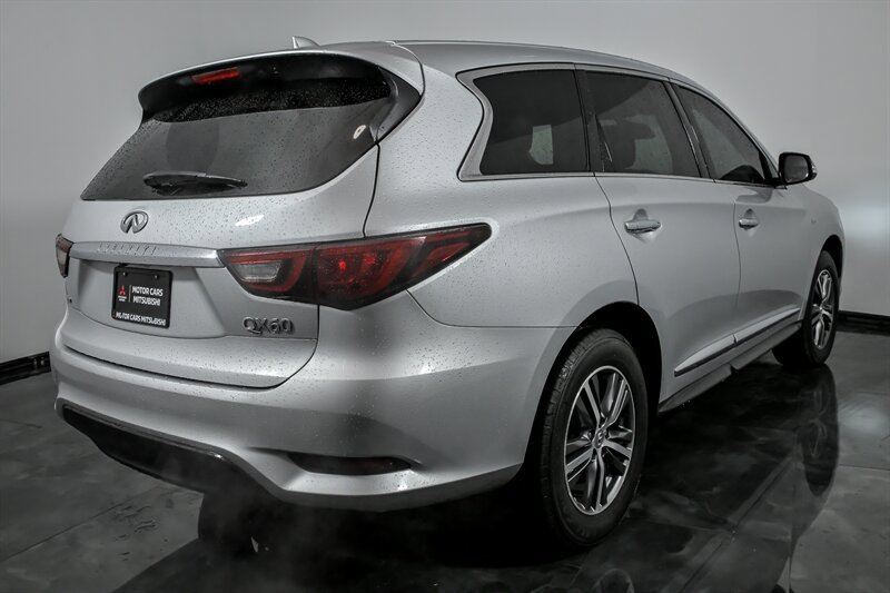 Used 2020 INFINITI QX60 Pure AWD/4WD image 10