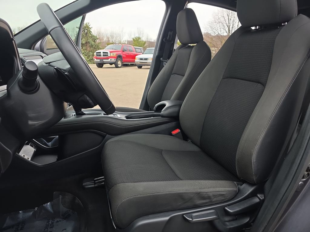Used 2022 Honda HR-V Sport image 15
