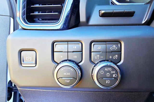 New 2026 GMC Sierra 3500 Denali w/ Denali Reserve Package image 28