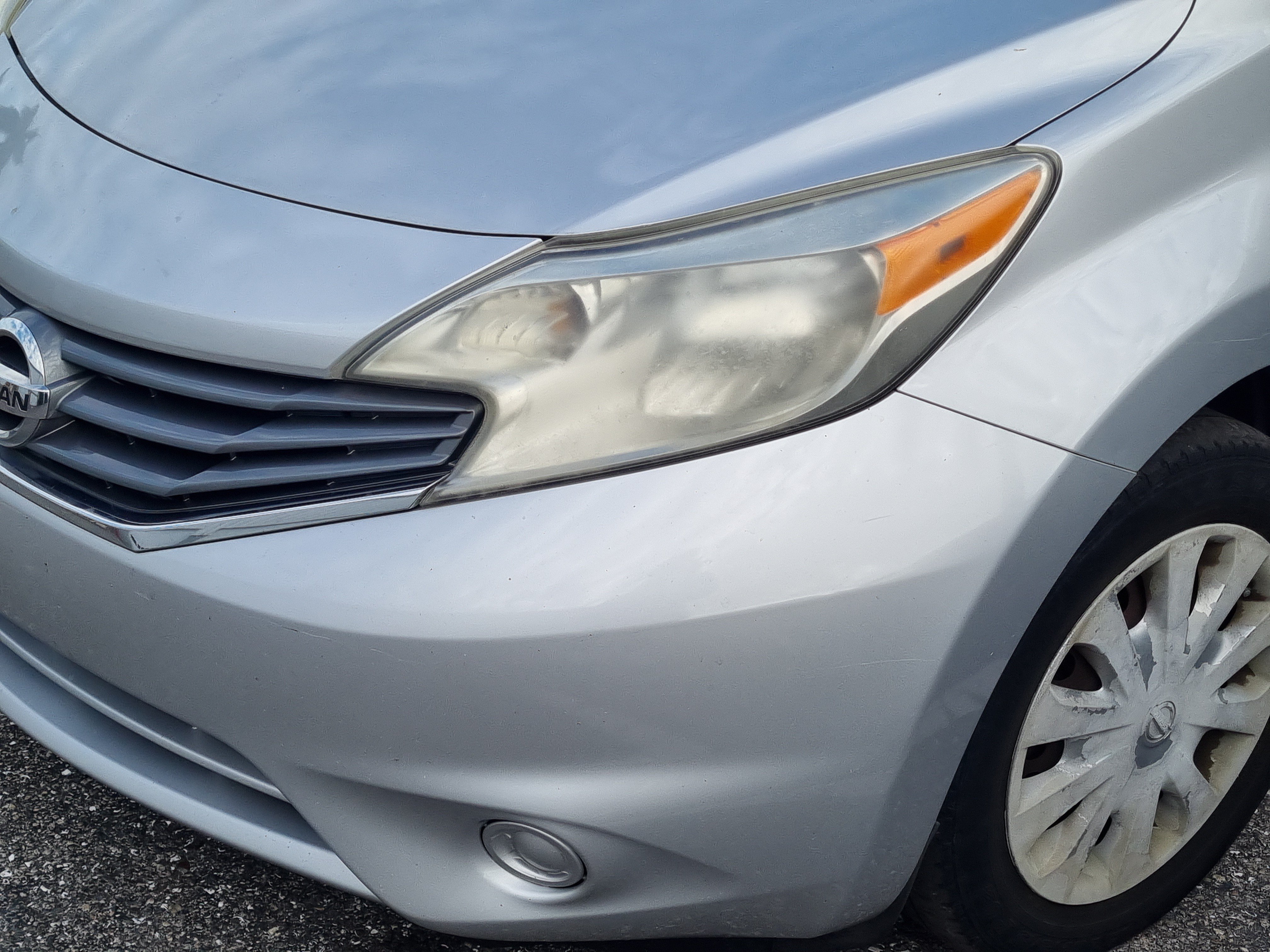 Used 2014 Nissan Versa Note SV w/ Convenience Package FWD image 4