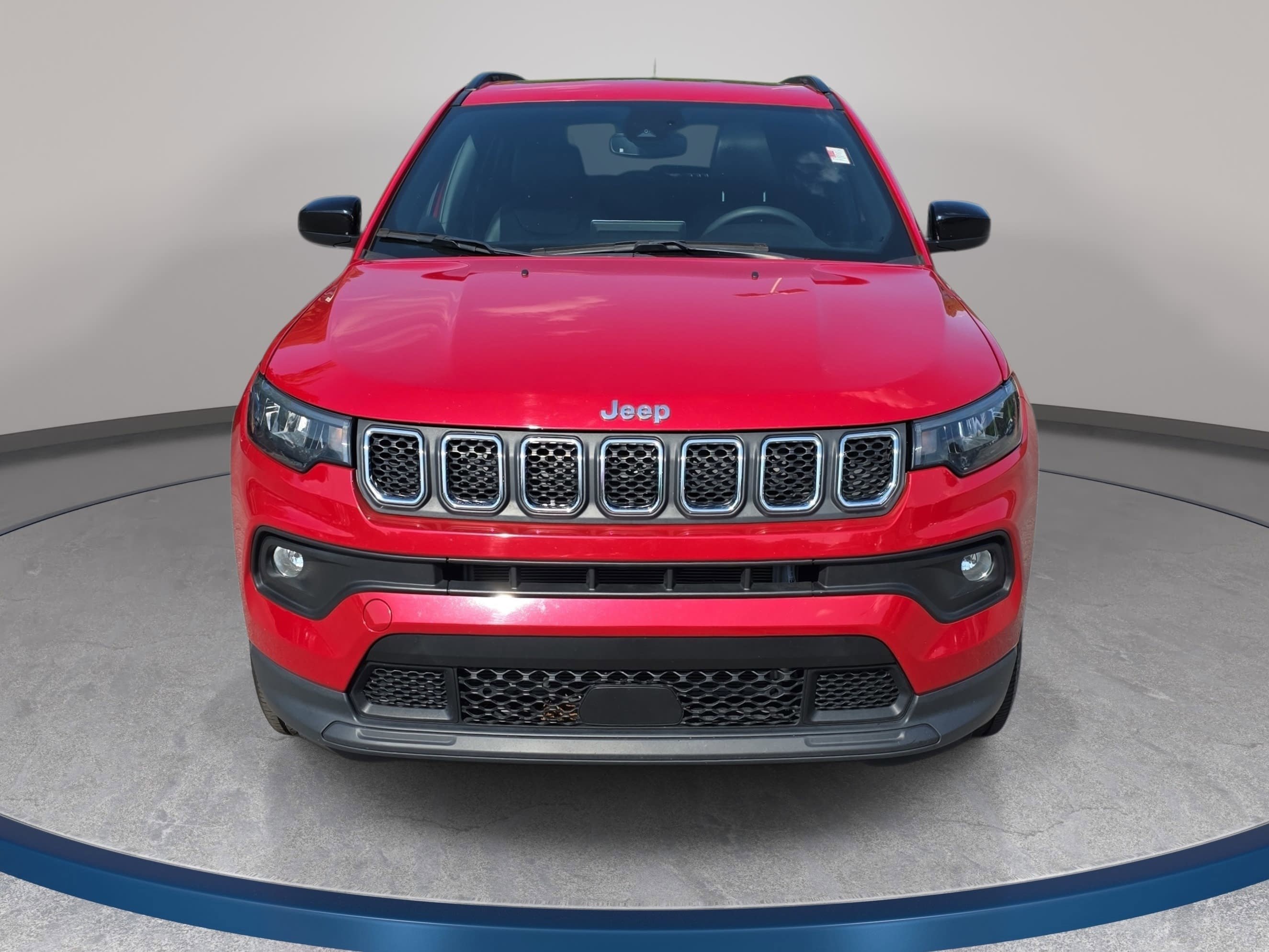 Certified 2023 Jeep Compass Latitude w/ Sun and Sound Group AWD/4WD image 2