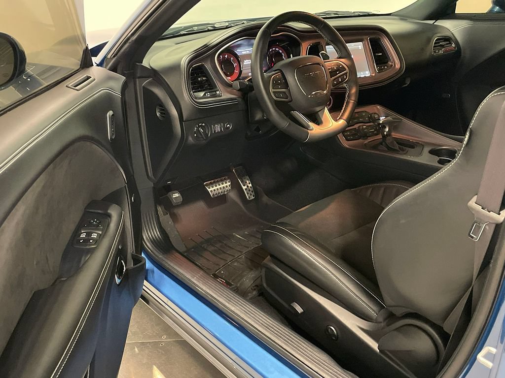 Used 2023 Dodge Challenger SRT Hellcat w/ Driver Convenience Group RWD image 62