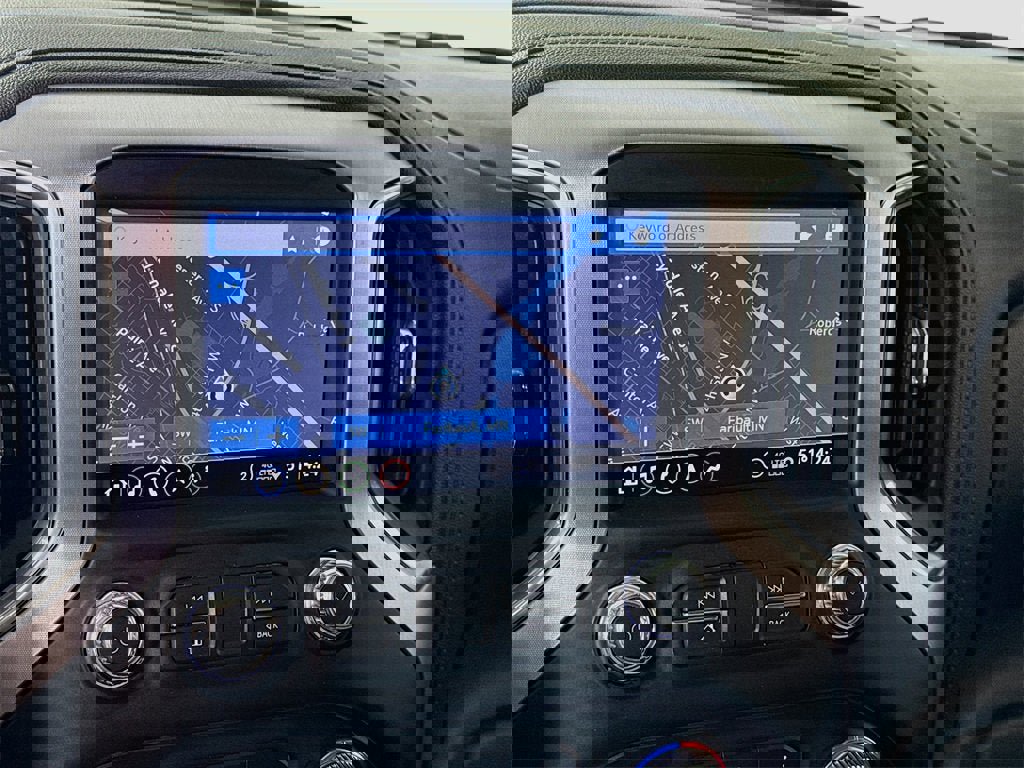 Used 2020 GMC Sierra 1500 SLT w/ SLT Premium Package image 7