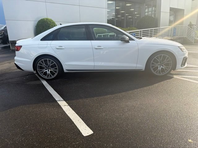 Used 2024 Audi S4 Premium Plus w/ Premium Plus Package AWD/4WD image 7