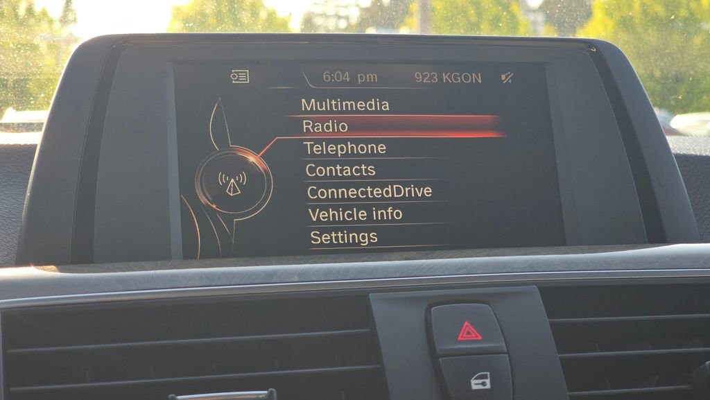 Used 2017 BMW 330i Sedan RWD image 32