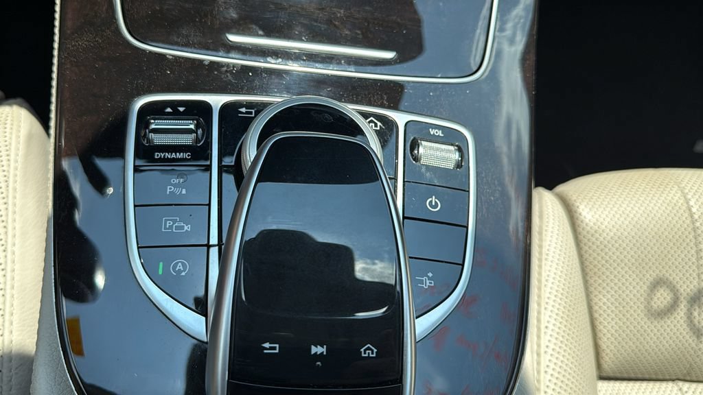 Used 2020 Mercedes-Benz E 450 Cabriolet image 36